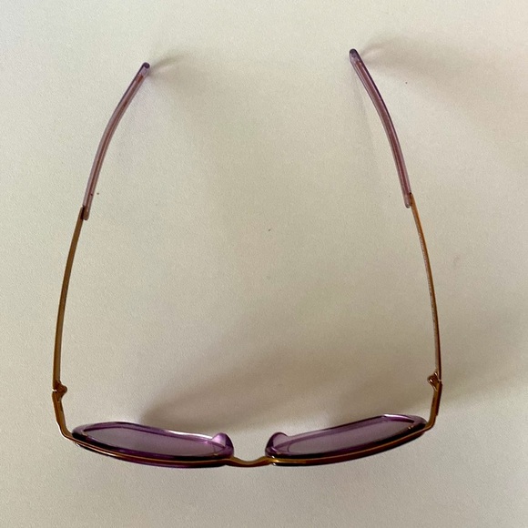 EUC Authentic Gucci Sunglasses - Picture 6 of 7